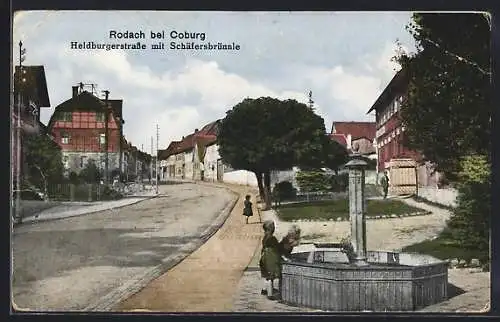 AK Rodach bei Coburg, Heldburgerstrasse mit Schäfersbrünnle