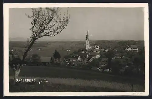 AK Jagerberg /Stmk., Ortsansicht von einem Berg aus