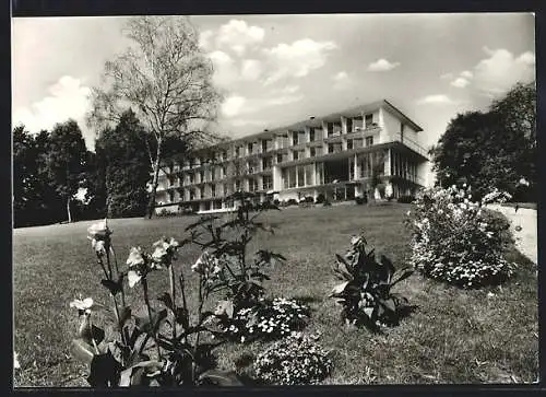 AK Überlingen / Bodensee, Blick auf das Sanatorium am Bodensee, Dr. med. Otto Buchinger