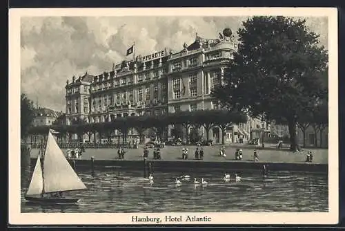 AK Hamburg-St.Georg, Schwäne auf dem Wasser vor dem Hotel Atlantic