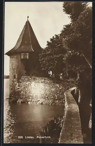 AK Lindau / Bodensee, Pulverturm am Seeufer