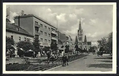 AK Mukacevo, Strassenpartie mit Kirche