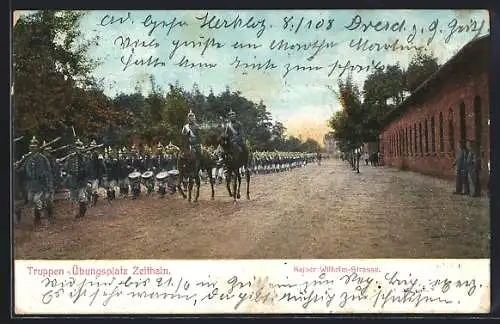 AK Zeithain, Truppen-Uebungsplatz, Kaiser Wilhelm-Strasse mit Soldaten