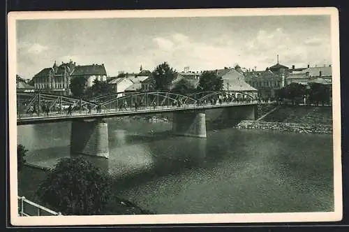 AK Uzhorod, Ortspartie mit Brücke am Fluss