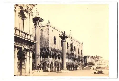 Fotografie unbekannter Fotograf, Ansicht Venedig, Blick auf den Dogenpalast