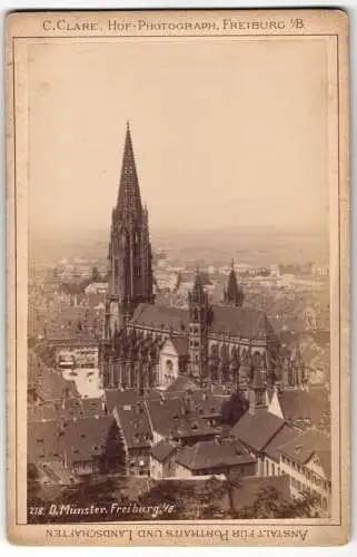 Fotografie C. Clare, Freiburg i. B., Ansicht Freiburg i. B., Blick auf das Münster und die Stadt