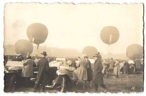 10 Fotografien Ansicht München, Ballon Tage auf der Theresienwiese 1921, Auto NSU, Motorrad