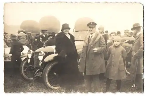 10 Fotografien Ansicht München, Ballon Tage auf der Theresienwiese 1921, Auto NSU, Motorrad