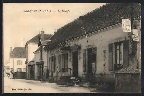 AK Branges, Le Bourg