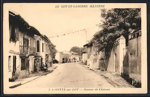 AK Lafitte-sur-Lot, Avenue du Château