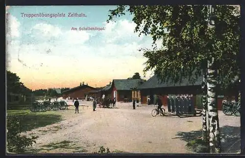 AK Zeithain-Übungsplatz, Am Scheibendepot, Strassenpartie mit Soldaten