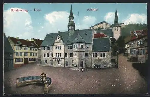 AK Blankenburg / Harz, Rathaus am Marktplatz