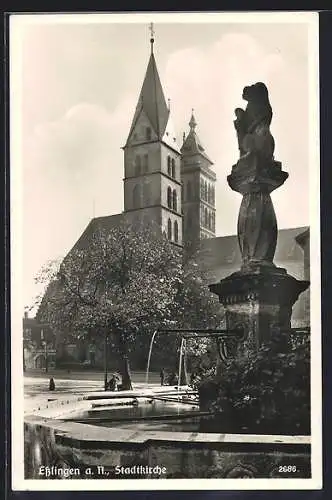 AK Esslingen a. N., Brunnen an der Stadtkirche