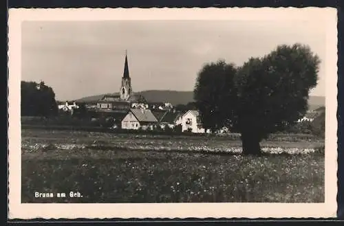 AK Brunn am Geb., Teilansicht mit Blick zur Kirche