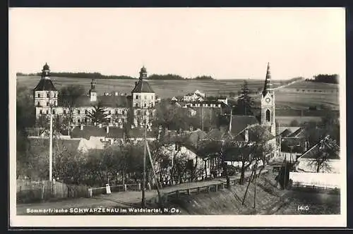 AK Schwarzenau im Waldviertel, Ortspartie mit Kirche