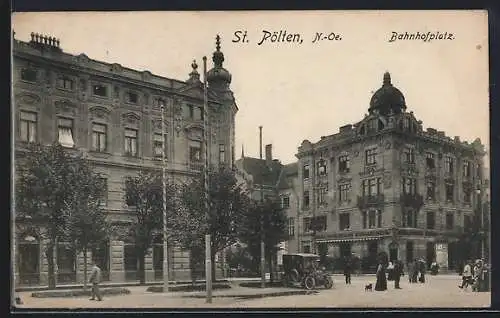 AK St. Pölten, Bahnhofplatz mit Restaurant Kaiserkrone