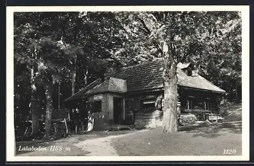 AK Lakaboden, Gasthaus Lakerbodenhaus am Waldrand