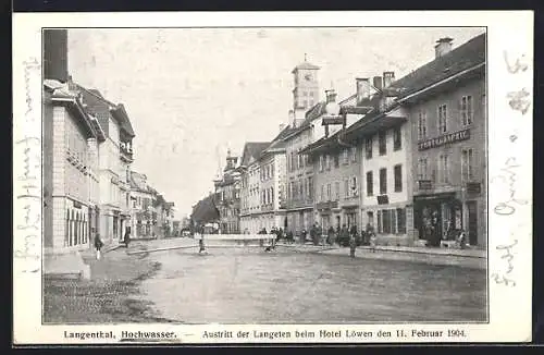 AK Langenthal, Austritt der Langeten beim Hotel Löwen 1904, Hochwasser