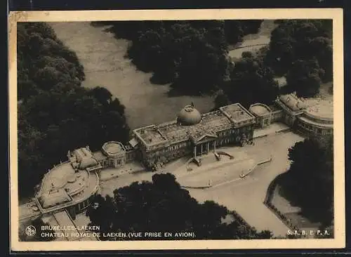 AK Bruxelles-Laeken, Chateau Royal de Laeken, vue prise en avion