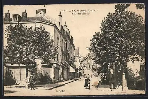 AK Le Creusot, Rue des Ecoles