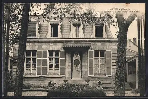 AK Avenay, Mairie et Monument aux Morts