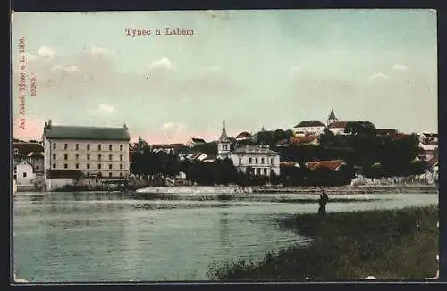 AK Tynec nad Labem, Blick zum Ort, Mann mit Hut