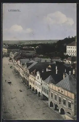 AK Leitomischl / Litomysl, Strassenpartie mit Gebäudeansicht