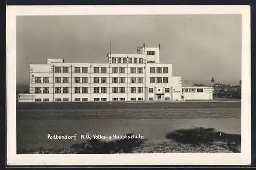 AK Pottendorf /N. Ö., Volks- und Hauptschule