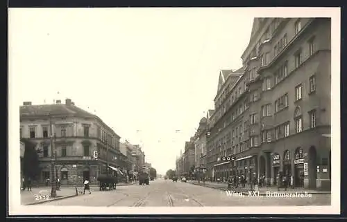 AK Wien, Brünnerstrasse mit Parfümerie Garb