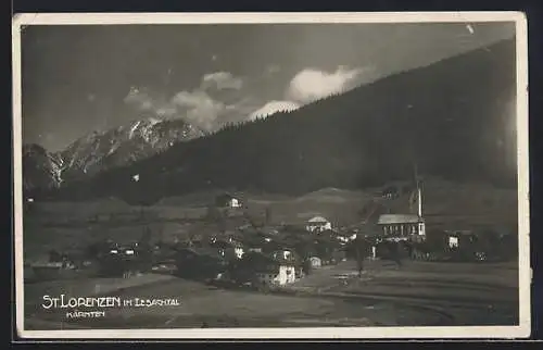 AK St. Lorenzen im Lesachtal, Totalansicht mit Alpenpanorama