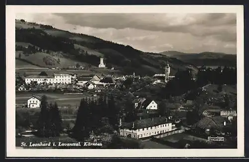 AK St. Leonhard i. Lavanttal, Ortspartie mit Kirche