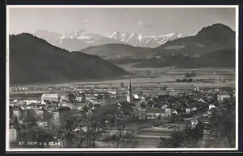 AK St. Veit a. d. Glan, Ortsansicht gegen die Berge