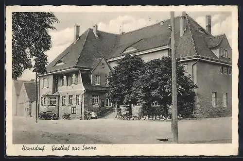 AK Nemsdorf, Gasthof zur Sonne O. Schuppe mit Strasse