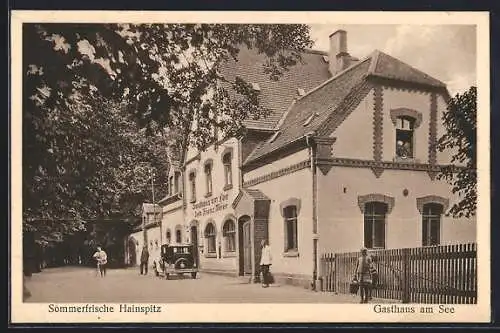 AK Hainspitz /Eisenberg, Gasthaus am See F. Maier mit Strasse, Kellner