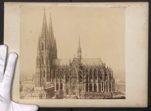 Fotografie unbekannter Fotograf, Ansicht Köln, Blick auf den Dom