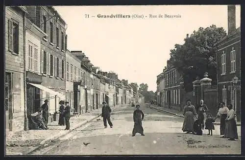 AK Grandvilliers, Rue de Beauvais, Strassenpartie