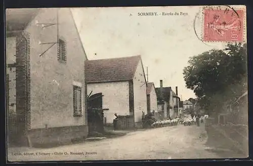 AK Sormery, Entrée du Pays