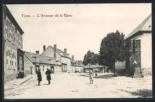 AK Thiel, L`Avenue de la Gare