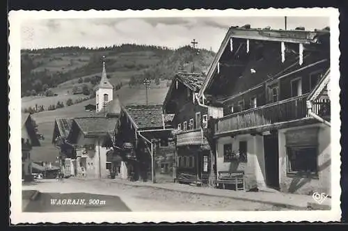 AK Wagrain, Strassenpartie mit Kirche