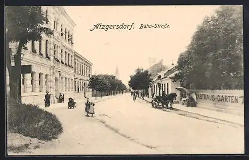 AK Wien, Atzgersdorf, Bahn-Strasse mit Gasthaus-Garten