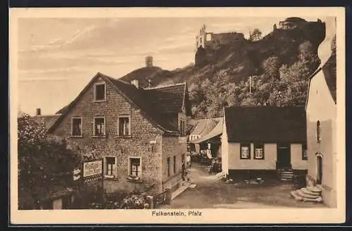 AK Falkenstein / Pfalz, Blick auf die Pfalz und Gasthaus zum wilden Jäger