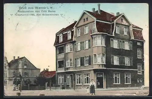 AK Wanne, Restaurant von Fritz Berke, Mutter und Kind auf der Strasse