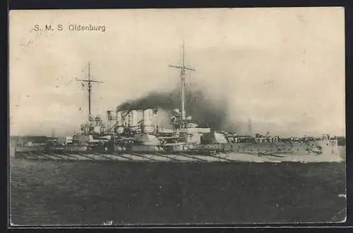 AK Kriegsschiff S. M. S. Oldenburg vor der Küste