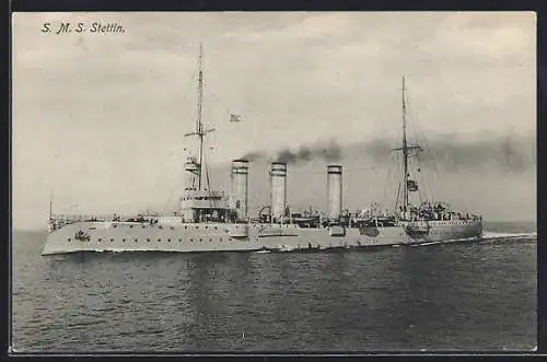 AK Kriegsschiff SMS Stettin in Fahrt bei ruhiger See