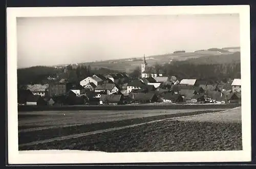 AK Neubürgles /Nový Hrádek, Gesamtansicht mit Umgebung