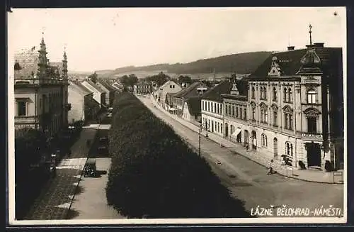 AK Lázne Belohrad, Námestí, Platz mit Wohnhäusern