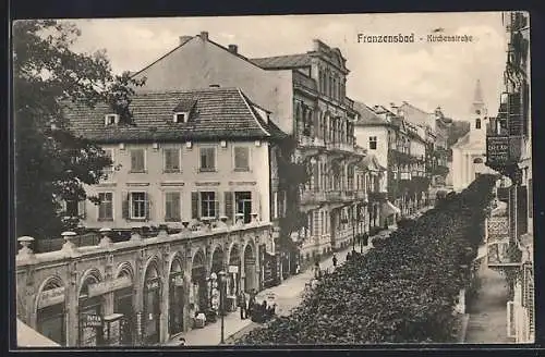 AK Franzensbad, Kirchenstrasse mit Geschäften