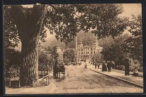 AK Marienbad, Strasse im Park zur Kirche