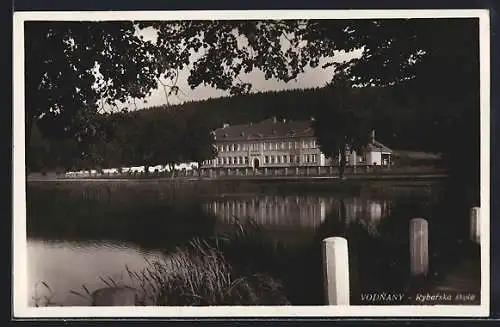 AK Vodnany, Rybarska skola