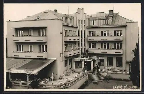 AK Lazne Belohrad, Blick auf das Grand Hotel